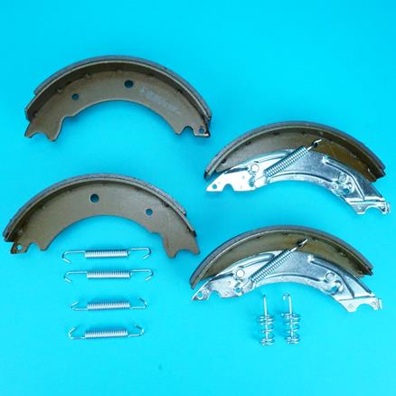 203x40mm Brake Shoes for KNOTT - UPDATED