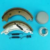 Twin Axle Set of Brake Shoes with Hub Nuts & Caps for Ifor Williams LT106G