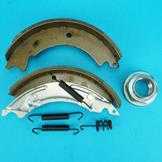 Triple Axle Set of Brake Shoes with Hub Nuts for DP120G/Tri 14'