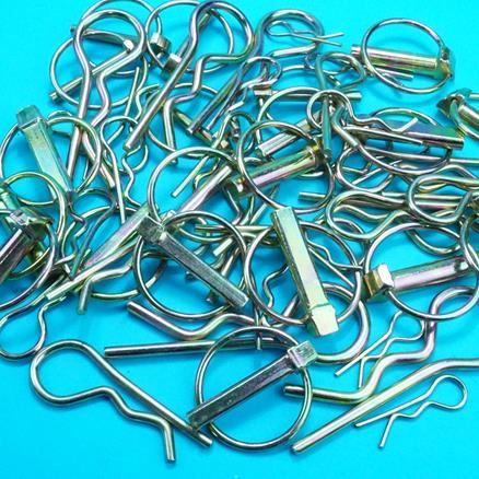 ASSORTED BOX OF 50 LYNCH PINS R CLIPS